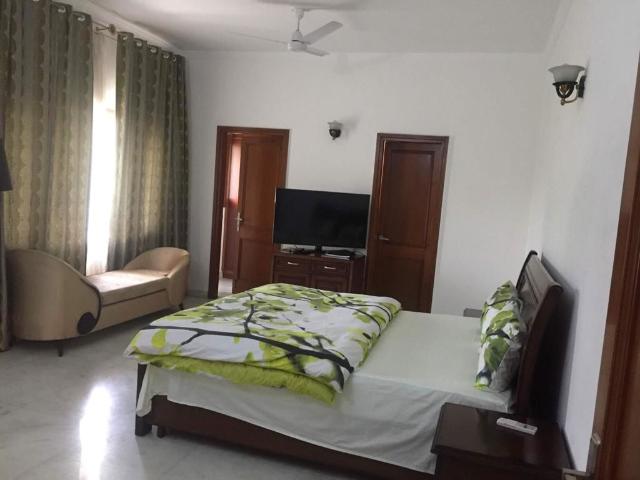 Resale | 3.5 BHK + Pooja Room,Study Room 3750 Sq.Ft. Villa in Vipul Tatvam Villas