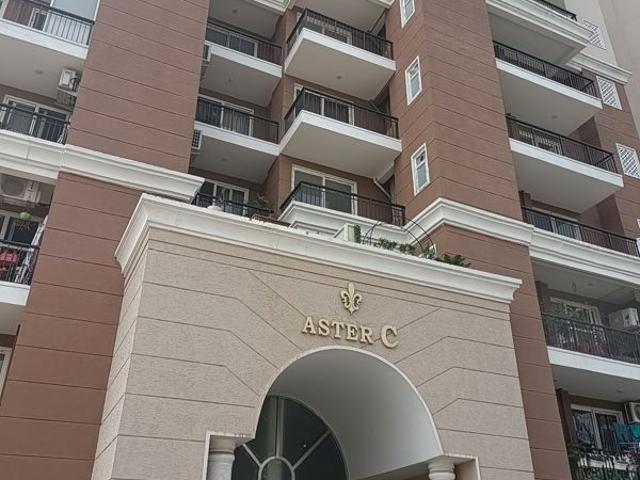 Resale | 3.5 BHK + Pooja Room,Study Room,Store Room 2090 Sq.Ft. Apartment in Ambika Florence Park