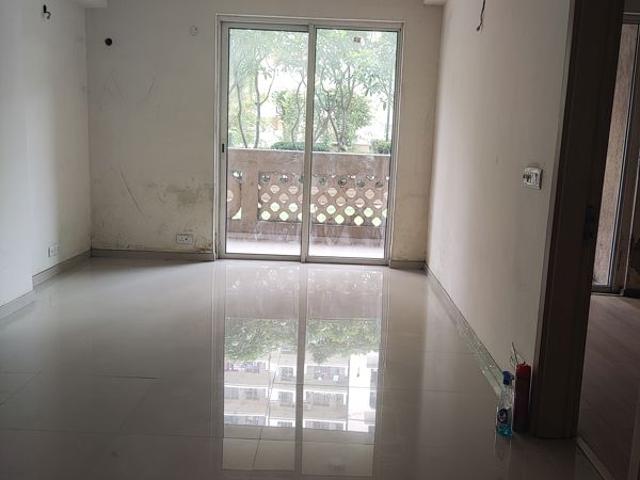 Resale | 3.5 BHK + Pooja Room,Servant Room 1940 Sq.Ft. Apartment in DLF Express Greens