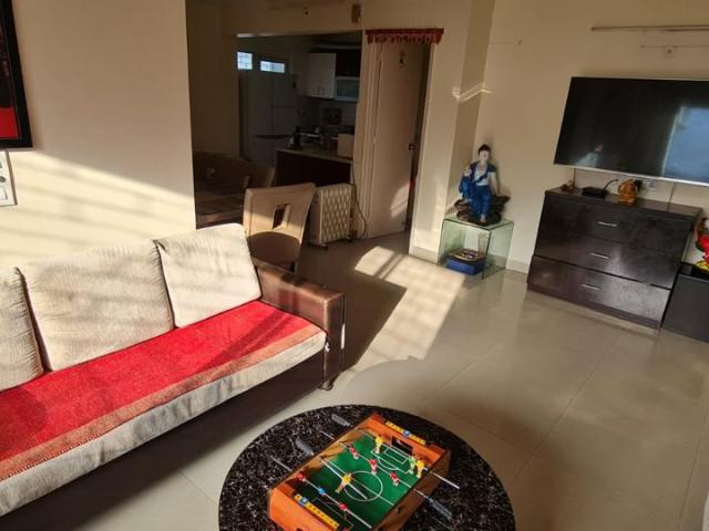 Resale | 3.5 BHK + Pooja Room,Servant Room 1971 Sq.Ft. Apartment in Grihapravesh