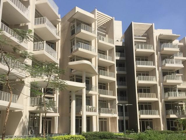 Resale | 3.5 BHK + Pooja Room,Servant Room 2698 Sq.Ft. Apartment in Ireo Victory Valley