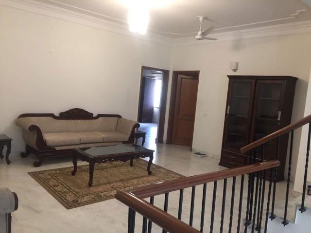Resale | 3.5 BHK + Pooja Room,Servant Room,Study Room,Extra Room 2895 Sq.Ft. Apartment in Parsvnath Exotica