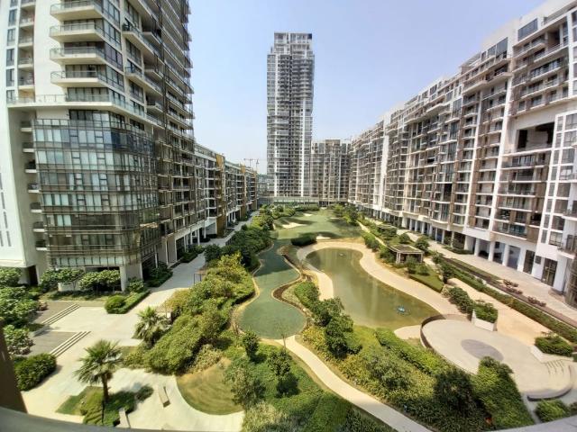 Resale | 3.5 BHK + Pooja Room,Servant Room,Study Room 2950 Sq.Ft. Apartment in M3M Golf Estate Fairway West