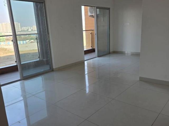 Resale | 3.5 BHK + Pooja Room 1450 Sq.Ft. Apartment in Gera Planet Of Joy