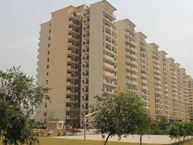 Resale | 3.5 BHK + Pooja Room 1790 Sq.Ft. Apartment in Bestech Park View Ananda