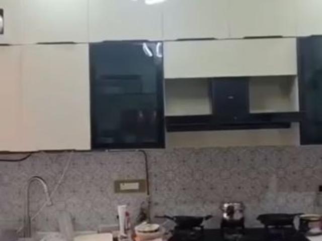 Resale | 3.5 BHK + Pooja Room 1900 Sq.Ft. Apartment in Amarpali Exotica
