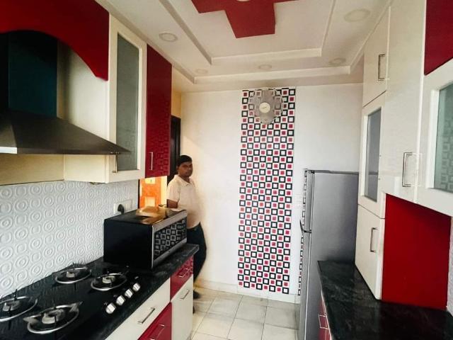 Resale | 3.5 BHK + Pooja Room 2018 Sq.Ft. Apartment in Unitech Uniworld Gardens