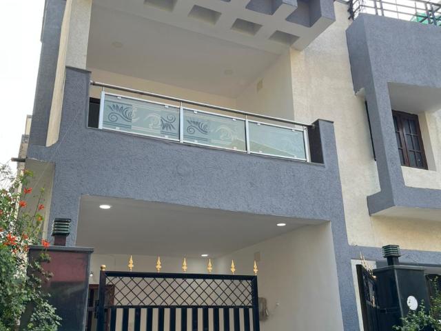 Resale | 3.5 BHK + Pooja Room 2150 Sq.Ft. Villa in Ready To Move Villa At ba
