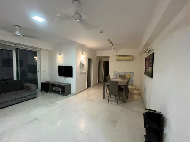 Resale | 3.5 BHK + Prayer Room,Servant Room,Study Room,Extra Room,Basement,Store Room 288 Sq.Yd. Villa in Vipul Tatvam Villas