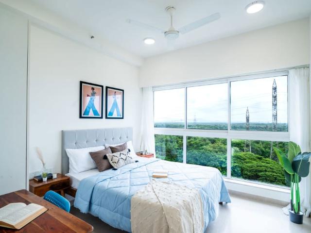 Resale | 3.5 BHK + Prayer Room,Store Room 1208 Sq.Ft. Apartment in Godrej The Trees