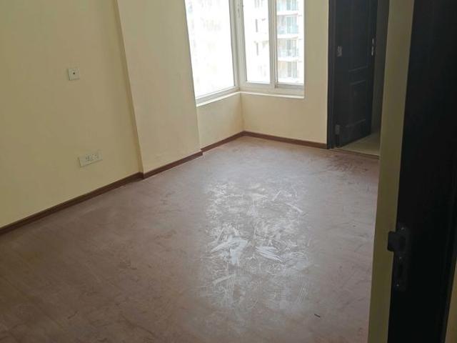 Resale | 3.5 BHK + Servant Room 1250 Sq.Ft. Apartment in 3C Orris Greenopolis