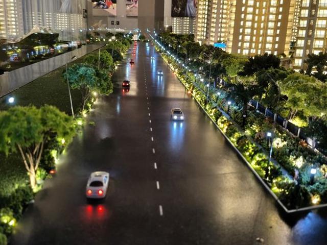 Resale | 3.5 BHK + Servant Room 1259 Sq.Ft. Apartment in Ashiana Aaroham