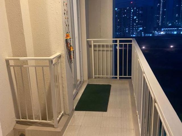 Resale | 3.5 BHK + Servant Room 1650 Sq.Ft. Apartment in Emaar Gurgaon Greens