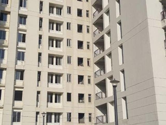 Resale | 3.5 BHK + Servant Room 1655 Sq.Ft. Apartment in Jaypee Kensington Park Apartments