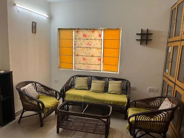 Resale | 3.5 BHK + Servant Room 1675 Sq.Ft. Apartment in Orris Aster Court