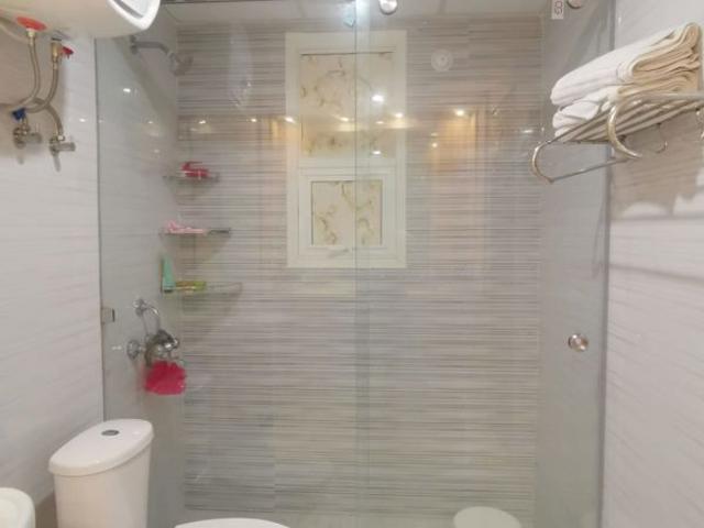 Resale | 3.5 BHK + Servant Room 1775 Sq.Ft. Apartment in Omaxe R2