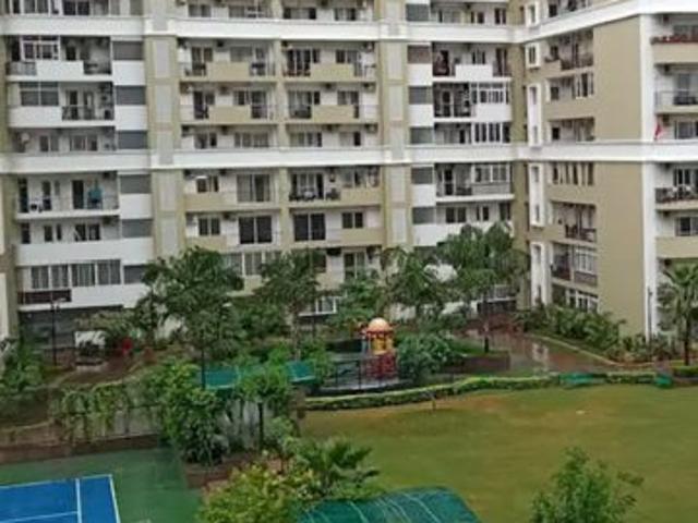 Resale | 3.5 BHK + Servant Room 1845 Sq.Ft. Apartment in Prateek Stylome