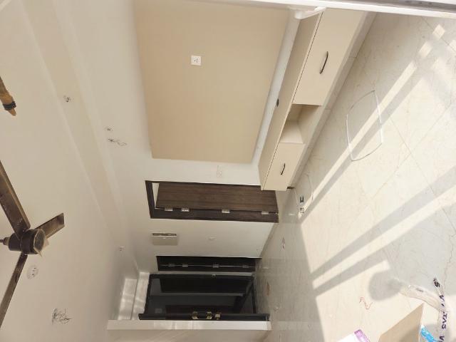 Resale | 3.5 BHK + Servant Room 1810 Sq.Ft. Apartment in Rishita Manhattan