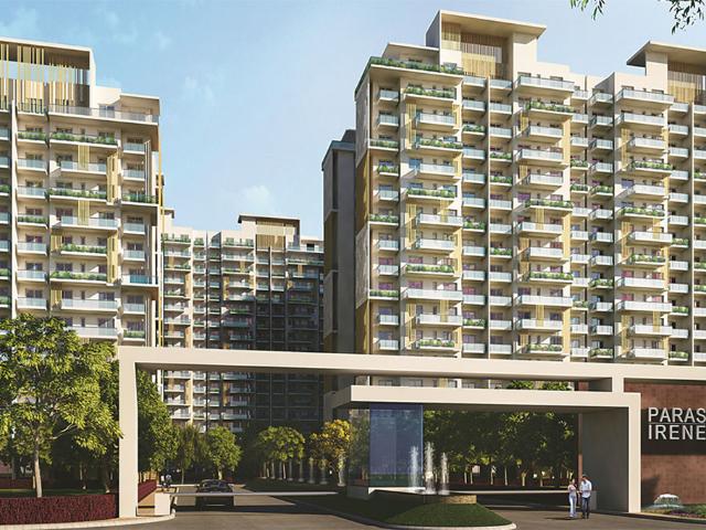Resale | 3.5 BHK + Servant Room 1830 Sq.Ft. Apartment in Paras Irene