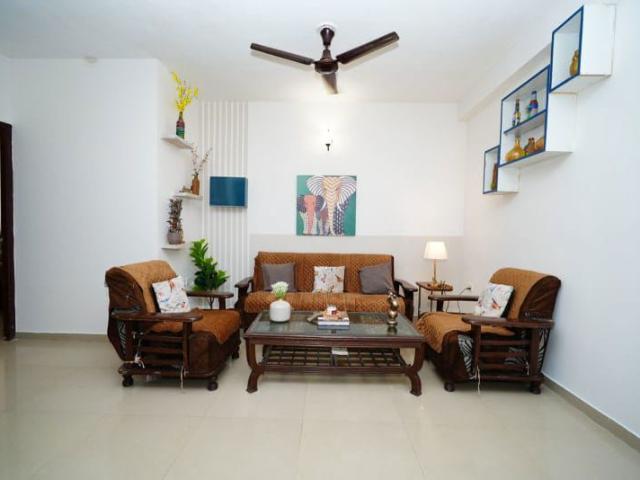 Resale | 3.5 BHK + Servant Room 1838 Sq.Ft. Apartment in Piedmont Taksila Heights
