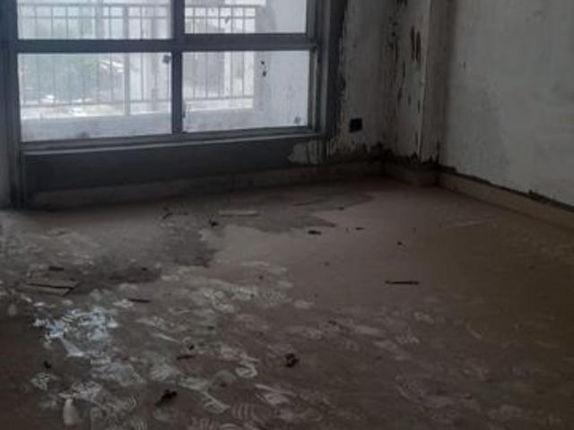Resale | 3.5 BHK + Servant Room 1974 Sq.Ft. Apartment in Jaypee Kensington Heights
