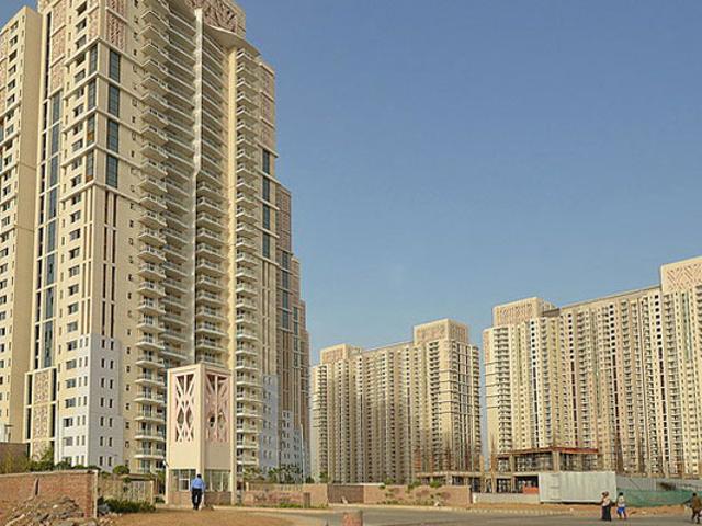 Resale | 3.5 BHK + Servant Room 1983 Sq.Ft. Apartment in DLF Park Place