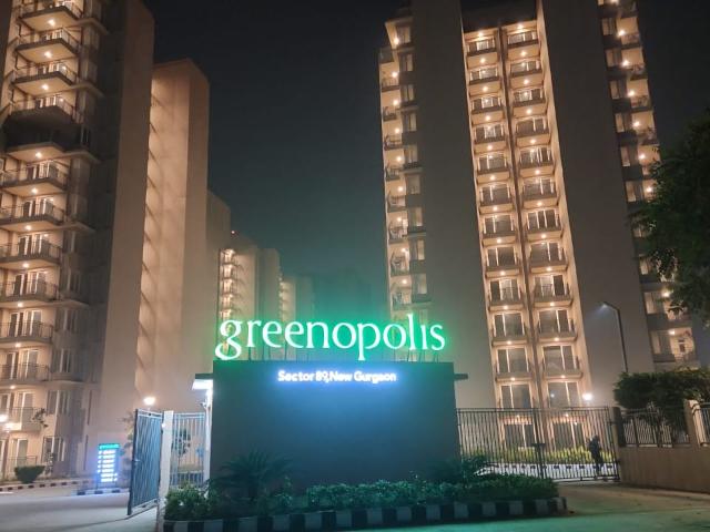 Resale | 3.5 BHK + Servant Room 1910 Sq.Ft. Apartment in 3C Orris Greenopolis