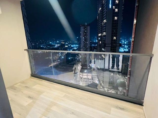 Resale | 3.5 BHK + Servant Room 2054 Sq.Ft. Apartment in M3M Sky City