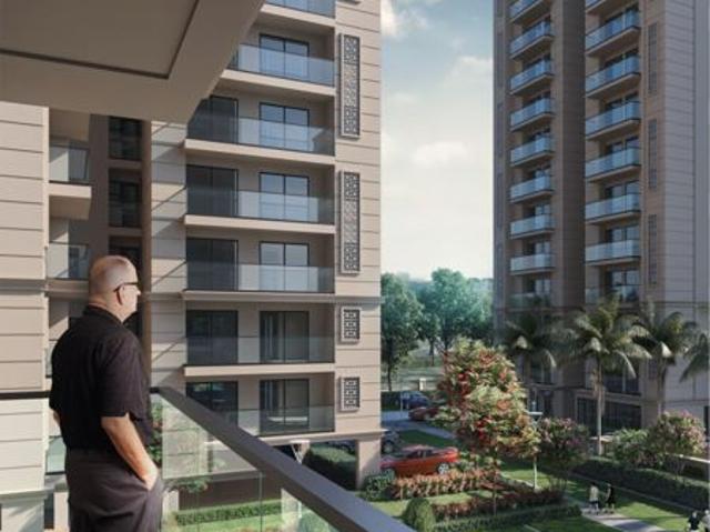 Resale | 3.5 BHK + Servant Room 2000 Sq.Ft. Apartment in BP DPS Palladio