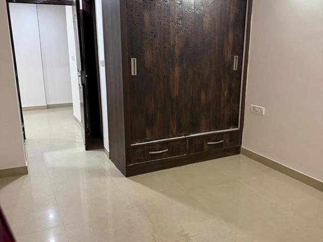 Resale | 3.5 BHK + Servant Room 2025 Sq.Ft. Apartment in Emaar Imperial Gardens