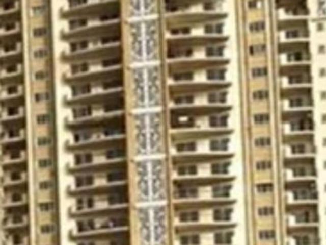 Resale | 3.5 BHK + Servant Room 2150 Sq.Ft. Apartment in ATS One Hamlet