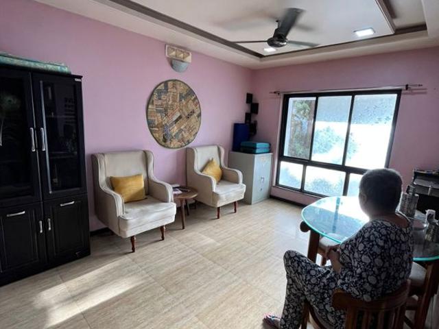 Resale | 3.5 BHK + Servant Room 2150 Sq.Ft. Apartment in Ramesh Hermes 212 Riverwalk