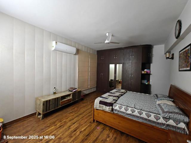 Resale | 3.5 BHK + Servant Room 2257 Sq.Ft. Apartment in Puri The Pranayam