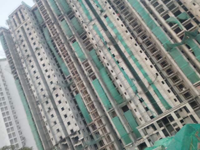 Resale | 3.5 BHK + Servant Room 2350 Sq.Ft. Apartment in ATS Kingston Heath
