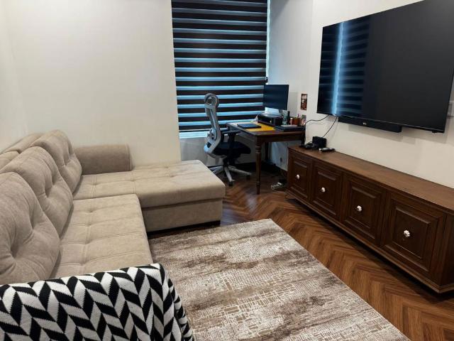 Resale | 3.5 BHK + Servant Room 2548 Sq.Ft. Apartment in Ambience Tivertone