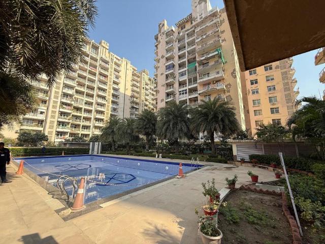 Resale | 3.5 BHK + Servant Room 2761 Sq.Ft. Apartment in Ambience Creacions