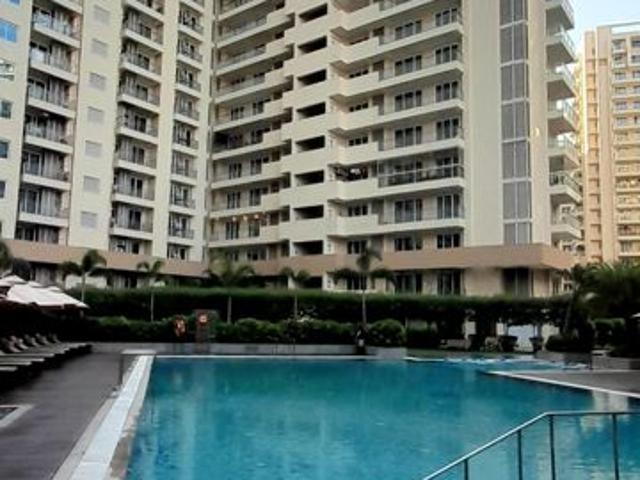 Resale | 3.5 BHK + Servant Room 2781 Sq.Ft. Apartment in Ambience Creacions