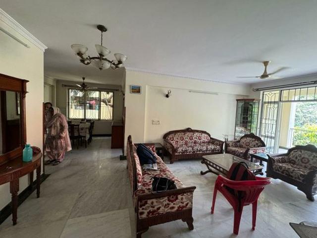 Resale | 3.5 BHK + Servant Room 2784 Sq.Ft. Apartment in Regency Salma