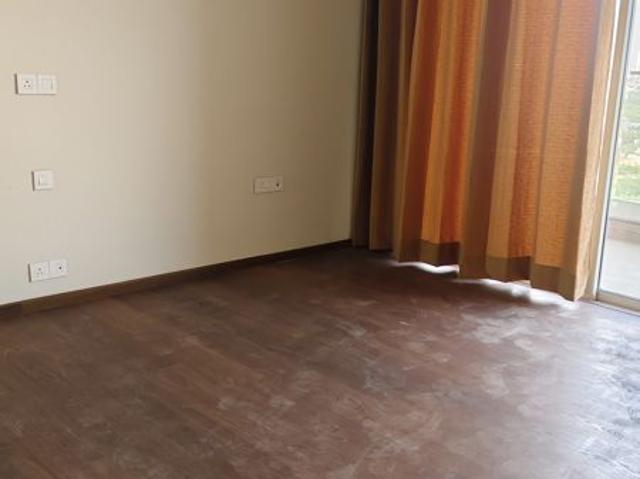 Resale | 3.5 BHK + Servant Room 3011 Sq.Ft. Apartment in Kalpataru Vista