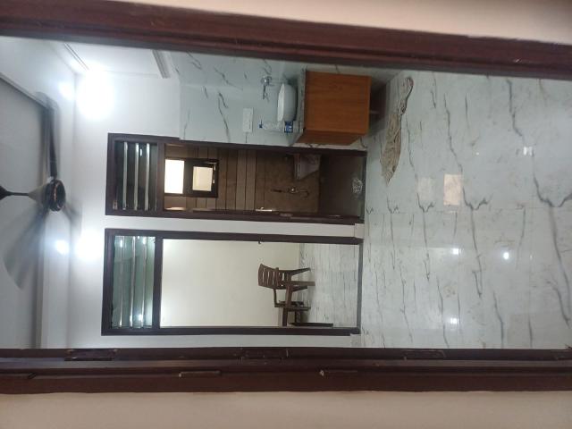 Resale | 3.5 BHK + Servant Room 50 Sq.Yd. Independent House in Palla