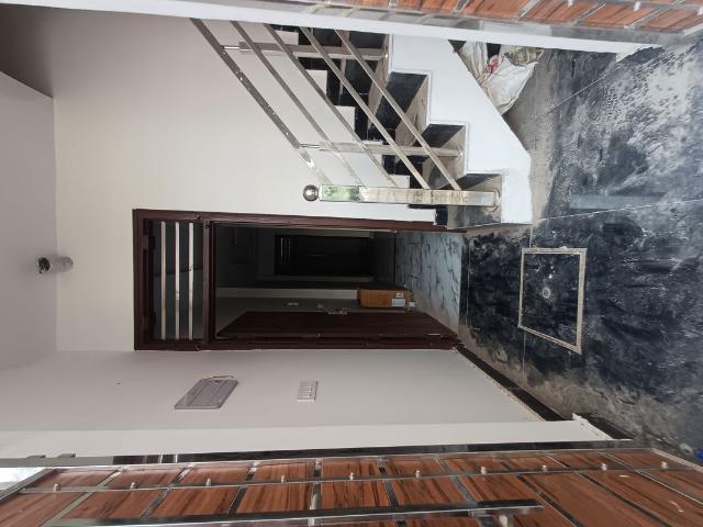 Resale | 3.5 BHK + Servant Room 50 Sq.Yd. Independent House in Palla