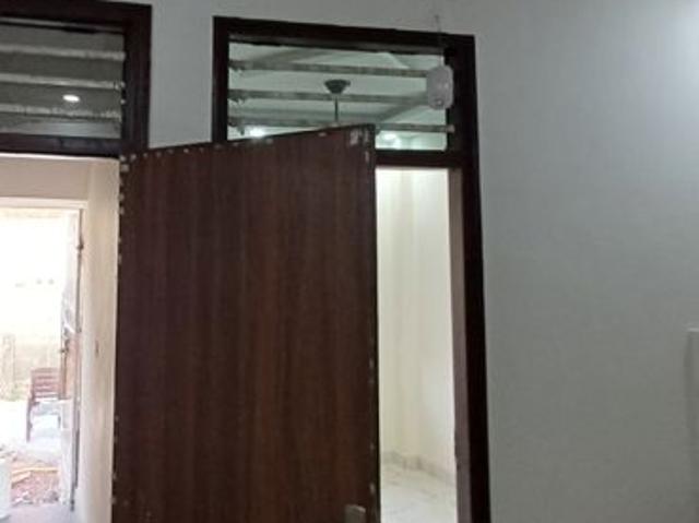 Resale | 3.5 BHK + Servant Room 50 Sq.Yd. Independent House in Palla