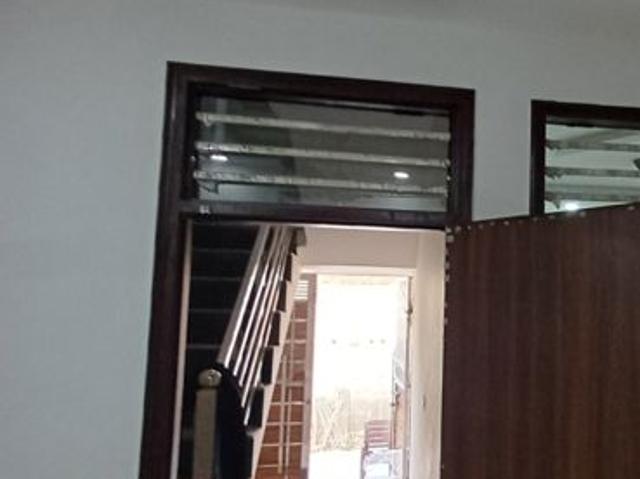 Resale | 3.5 BHK + Servant Room 50 Sq.Yd. Independent House in Palla
