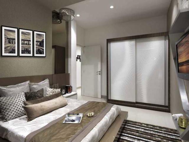 Resale | 3.5 BHK + Servant Room,Study Room 45000 Sq.Ft. Penthouse in Brahma F Residences