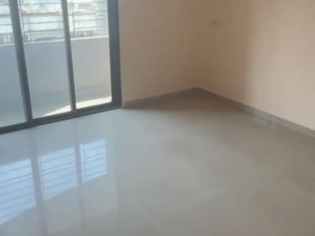 Resale | 3.5 BHK + Store Room 1650 Sq.Ft. Apartment in Asian Dream Heights