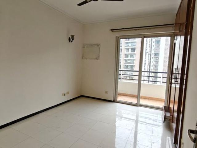 Resale | 3.5 BHK + Study Room 1650 Sq.Ft. Apartment in Nandini The Vasundhara Grand