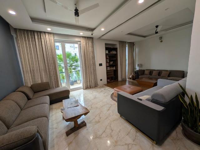 Resale | 3.5 BHK + Study Room 1720 Sq.Ft. Apartment in ATS Floral Pathways