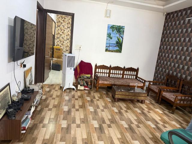Resale | 3.5 BHK + Study Room 1800 Sq.Ft. Apartment in Jaipuria Sunrise Greens