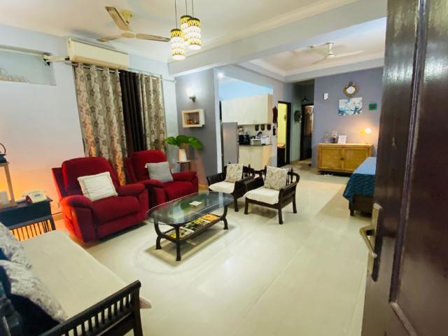 Resale | 3.5 BHK + Study Room 1800 Sq.Ft. Apartment in Saviour Greenisle