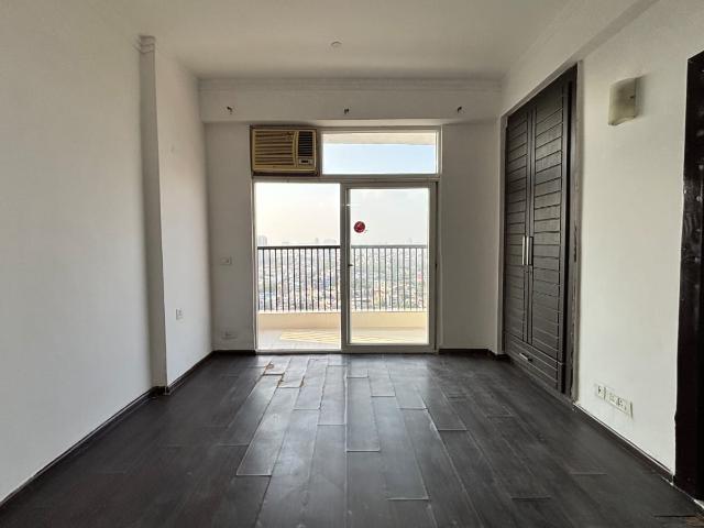 Resale | 3.5 BHK + Study Room 1800 Sq.Ft. Apartment in Saviour Greenisle